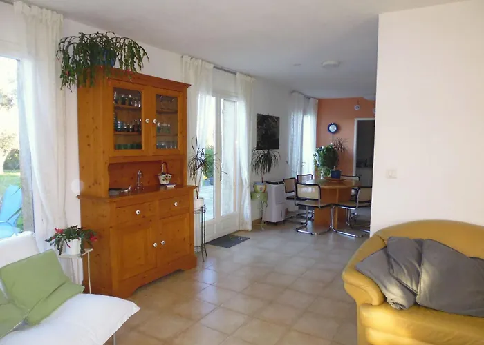 Miramonte By Interhome Venzolasca