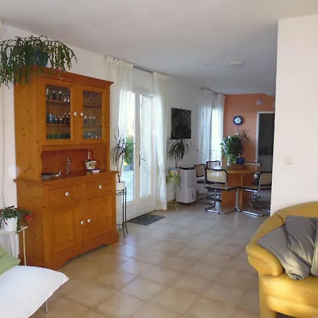 Miramonte By Interhome Venzolasca